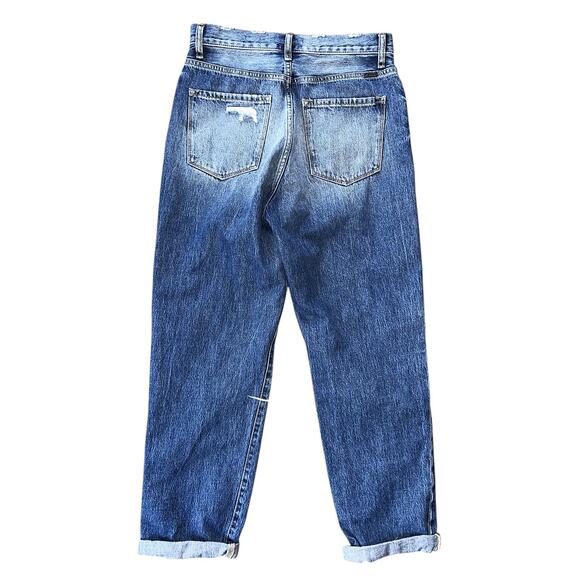 KanCan Signature High-Rise Distressed Cuffed Jeans 27X30 - Picture 5 of 7